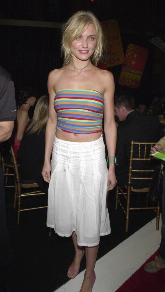 2000s fashion outfits skirts