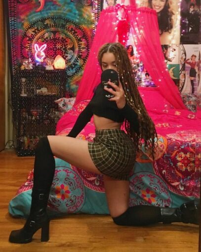 2000s fashion photoshoot