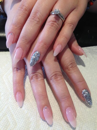 Almond Glitter Nails