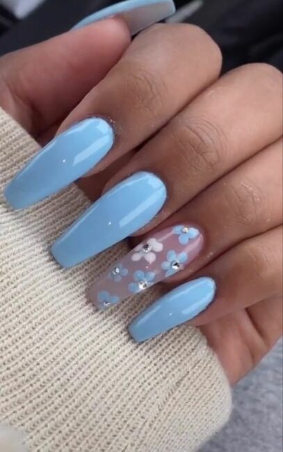Baby Blue And White Nails