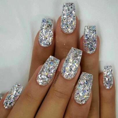 Chunky Glitter Nails