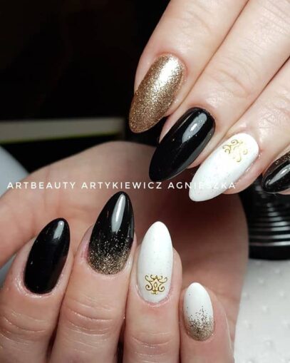 Cute Black And White Nails