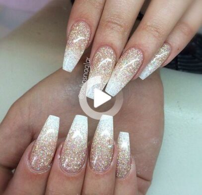Gold Prom Nails