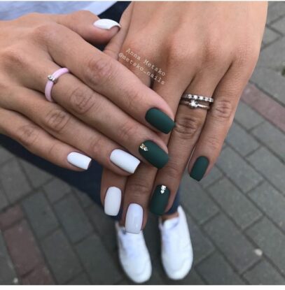 Green And White Nails