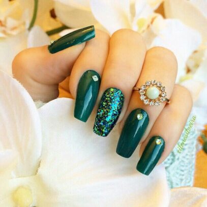 Green Glitter Nails