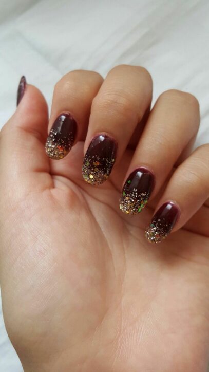 Maroon Prom Nails