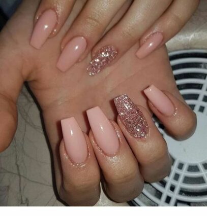 Nails With One Glitter Nail