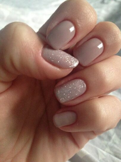 Neutral Glitter Nails