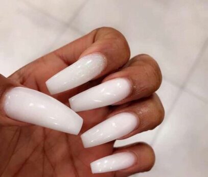 Off White Nails
