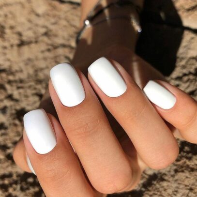 Off White Nails