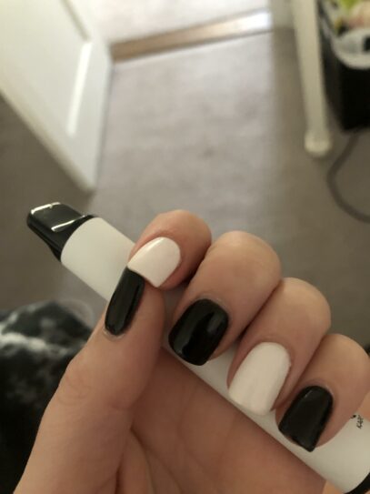 One Hand Black One Hand White Nails