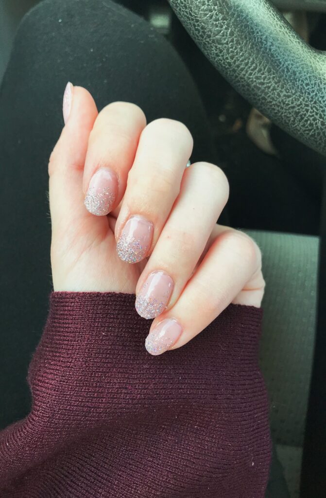 Oval Ombre Nails