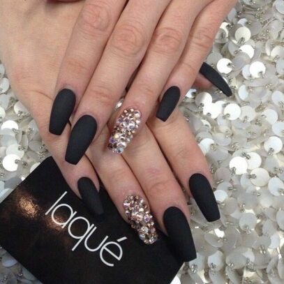 Prom Nail Inspo