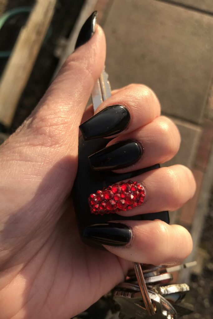 Red And Black Prom Nails