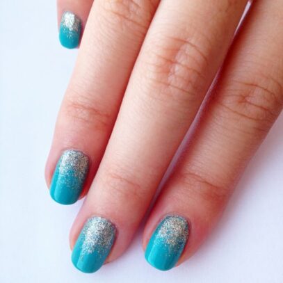 Sparkly Ombre Nails