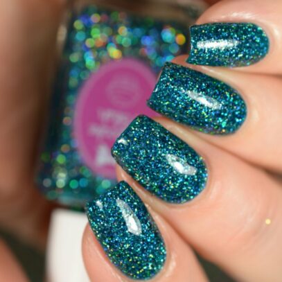 Teal Glitter Nails