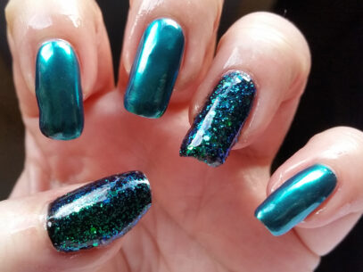 Teal Glitter Nails