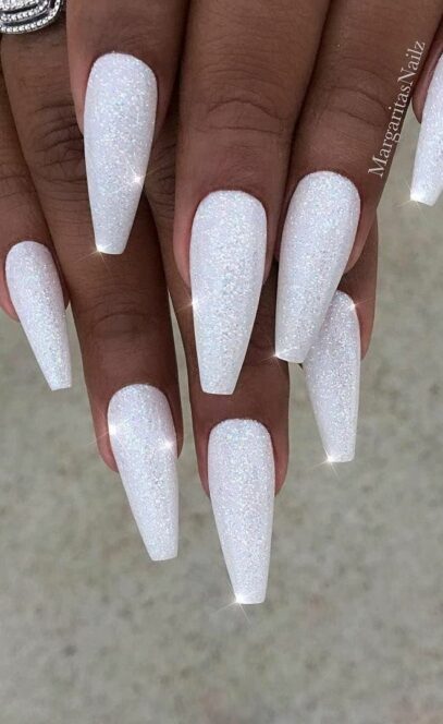 Trendy White Nails