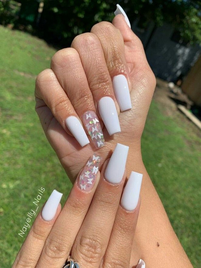 Trendy White Nails