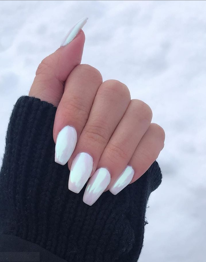 Trendy White Nails