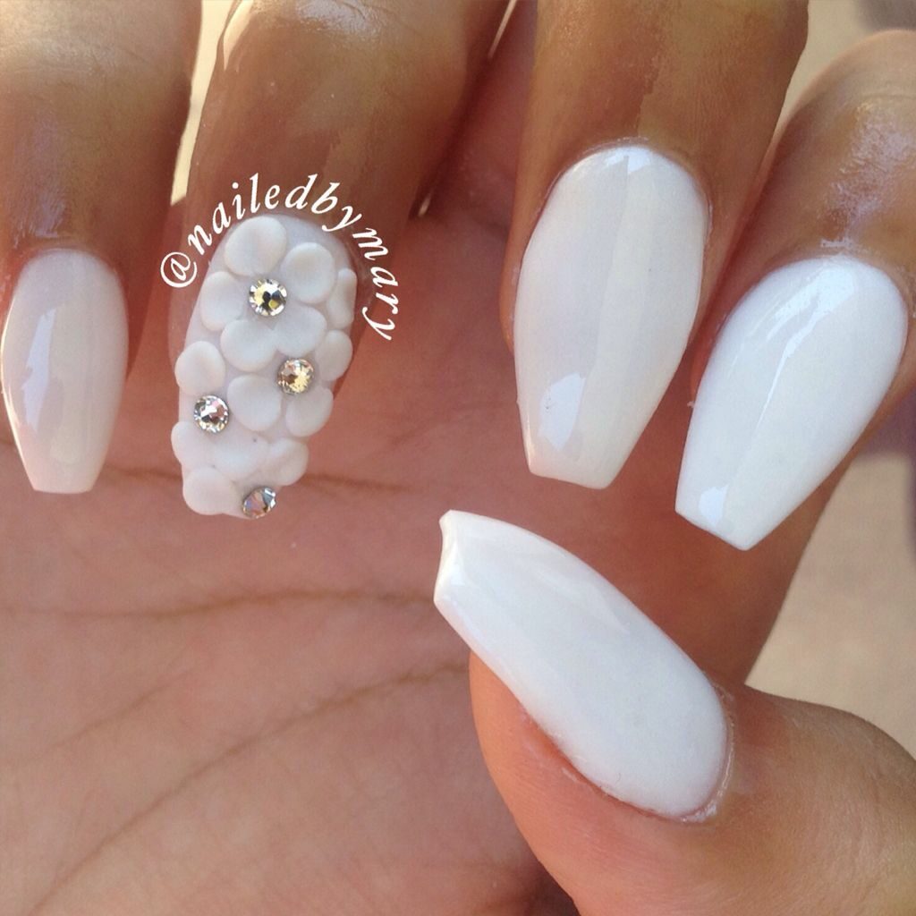 White Nails With Flowers