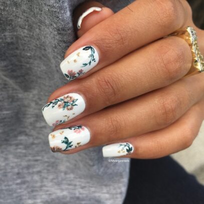 White Nails With Flowers