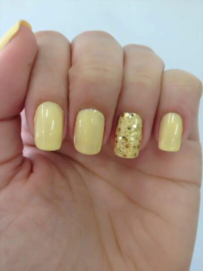 Yellow Glitter Nails
