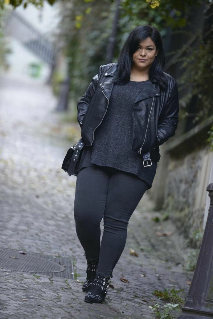 all black plus size outfit