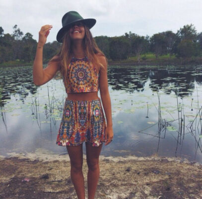 beach hippie outfit