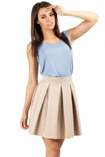 beige skirt outfit