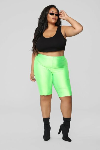 biker shorts plus size outfit
