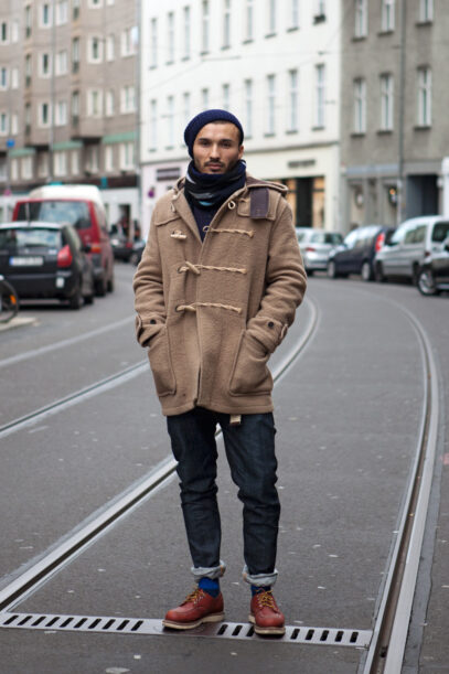 black outfit men street fashion
