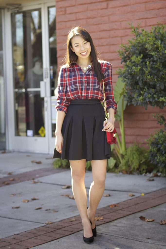 black skirt outfit