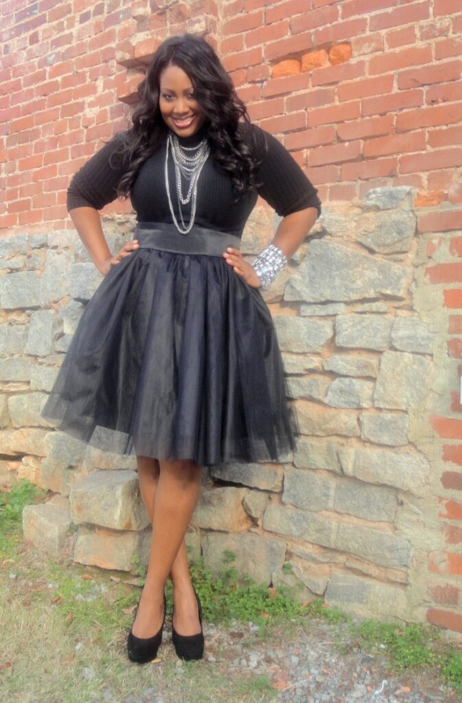 black tulle skirt outfit