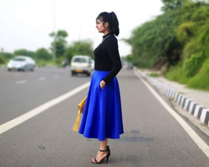 blue skirt outfit