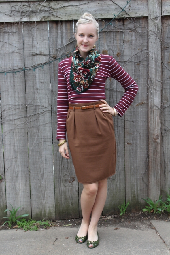 brown skirt outfit