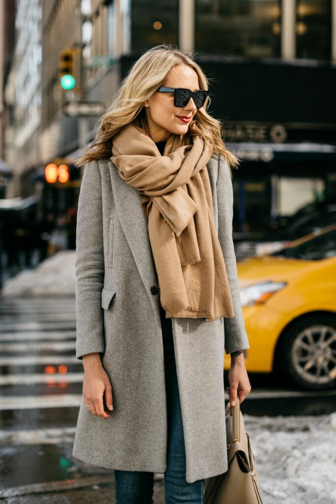 camel coat outfit winter style street fashion