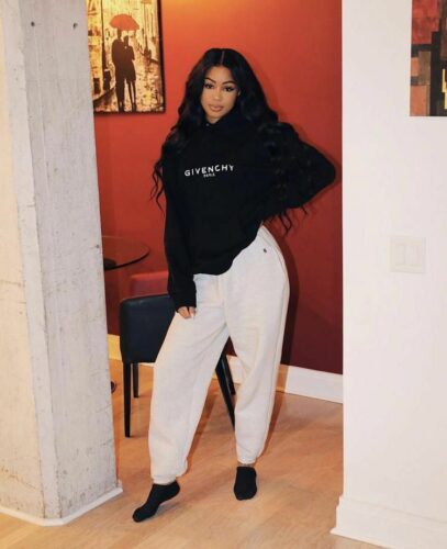 chill outfits baddie