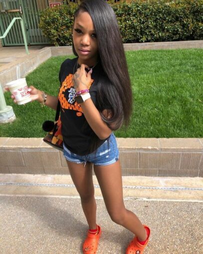 chill outfits black girl crocs