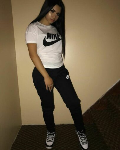 chill outfits for school