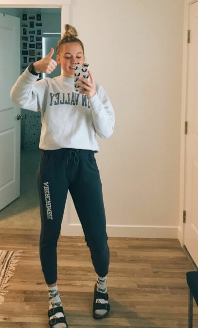 chill outfits lazy days winter