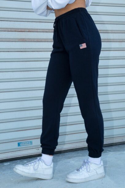 chill outfits sweatpants