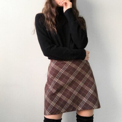 curvy girl outfits dark academia