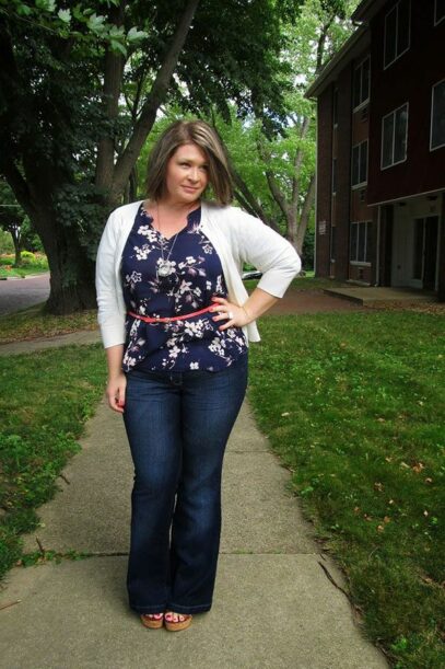curvy girl outfits jeans