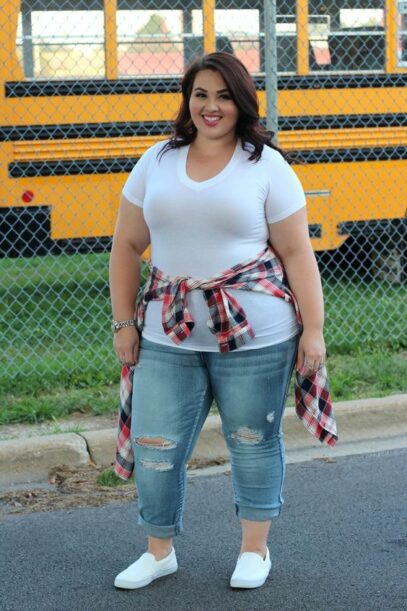 curvy girl outfits school