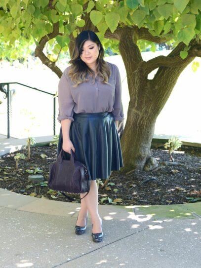 curvy girl outfits skirt
