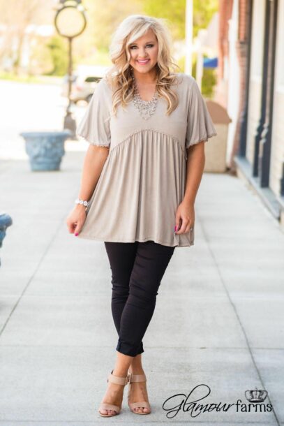 curvy girl outfits spring 2021