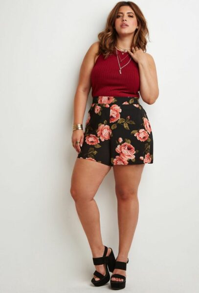 curvy girl outfits summer shorts