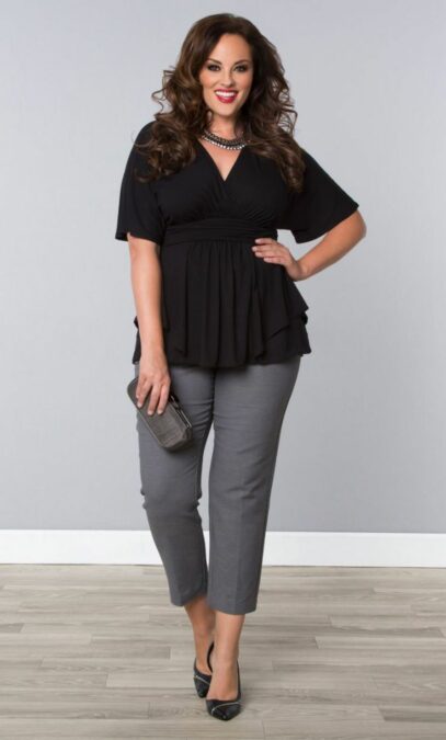 flattering plus size outfits