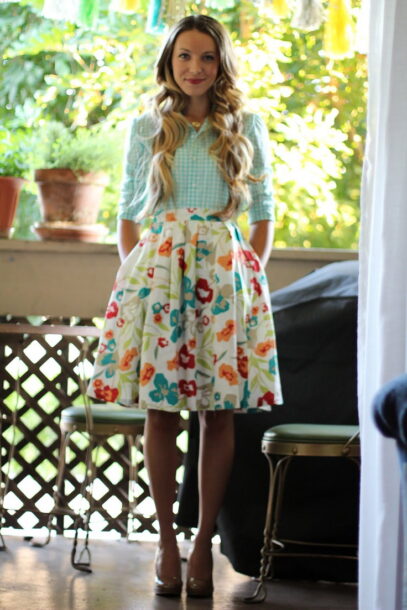 floral skirt outfits